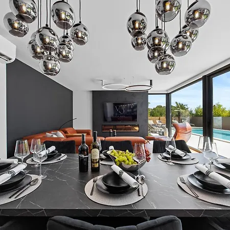 Osea In With Sauna Only 1.5 Km From The Medulin