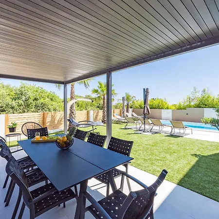 Villa Osea In With Sauna Only 1.5 Km From The *